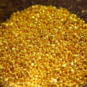 Займ под залог золота: требования к изделиям, порядок действий и условия договора